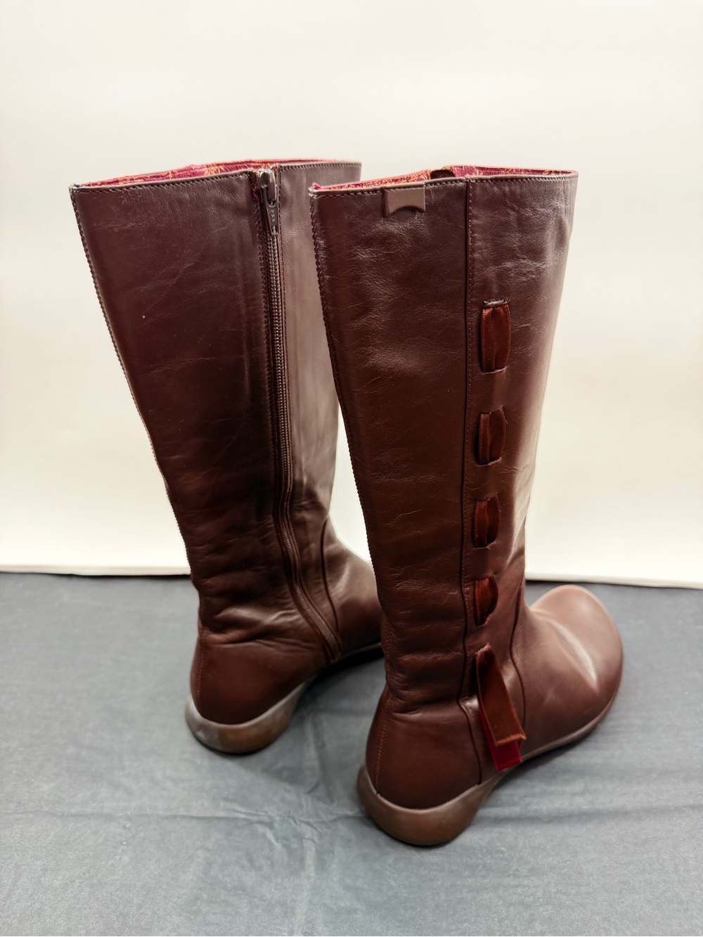 EUC Camper Casi Casi Boots - Picture 5 of 12